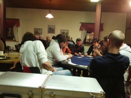 Pokerverein-Rendsburg-gegen-Kieler-Pokervikings